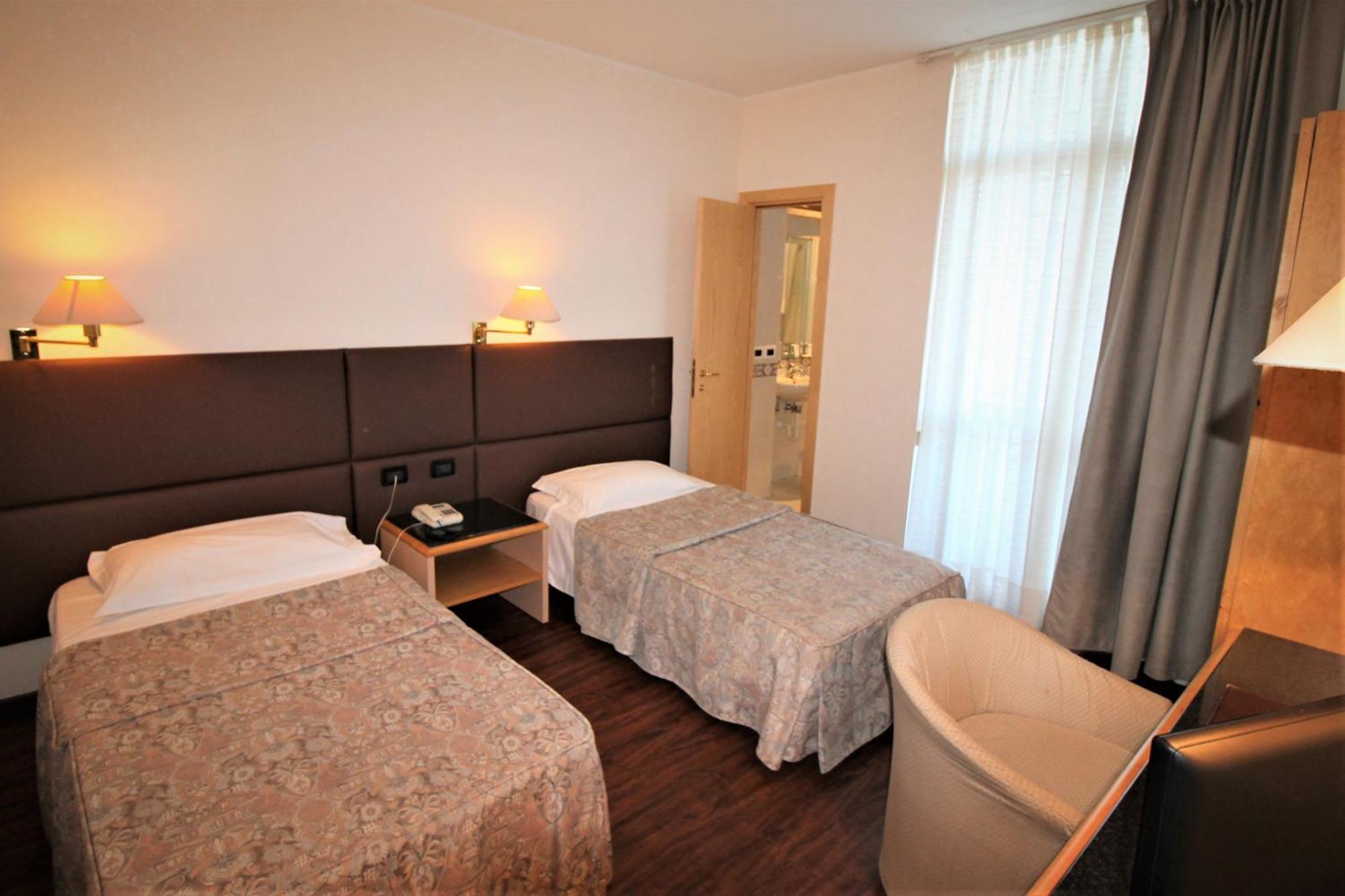 Habitación Doble Básica - 2 camas